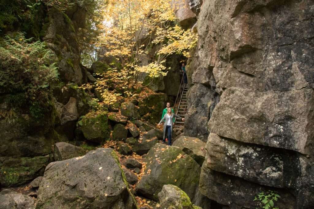Blue Mountains scenic caves