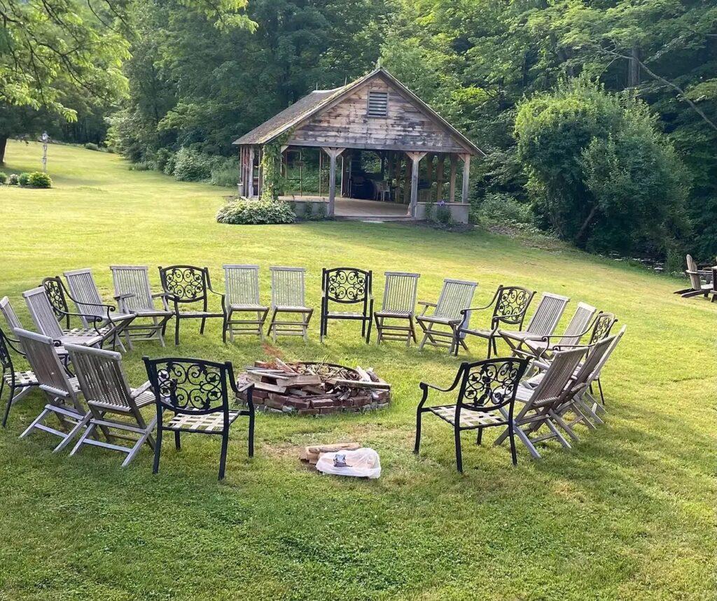 carrie enliven retreats