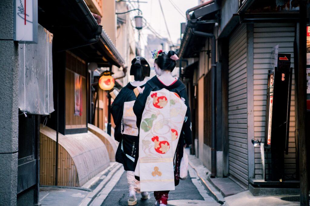 Kyoto for luxury travel encounters
