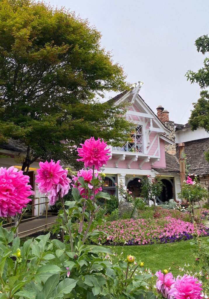 flowers outside madonna inn