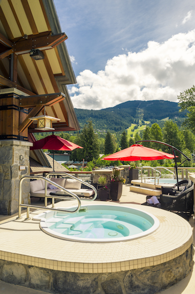 Nita Lake Lodge Hot Tub