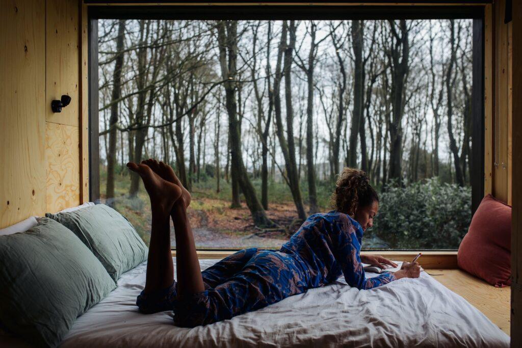 Unplugged solo cabin